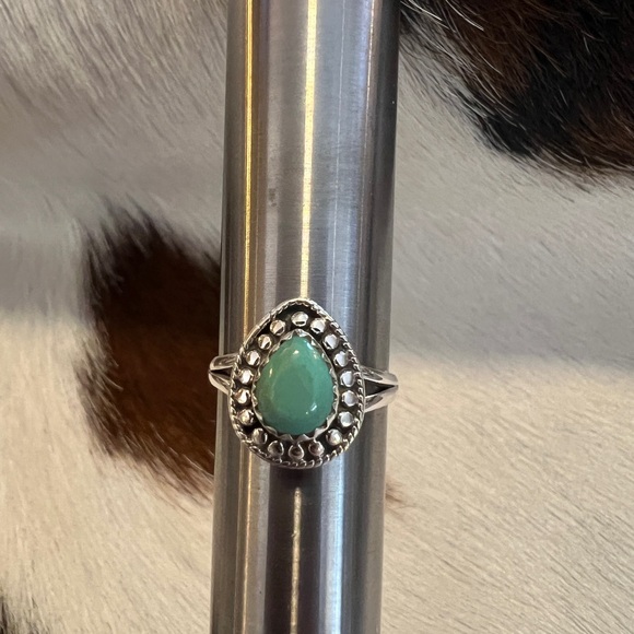 ❤️ Kingman Turquoise 925 Teardrop Beaded Style Ring Southwestern Navajo Size 6 - Picture 6 of 14